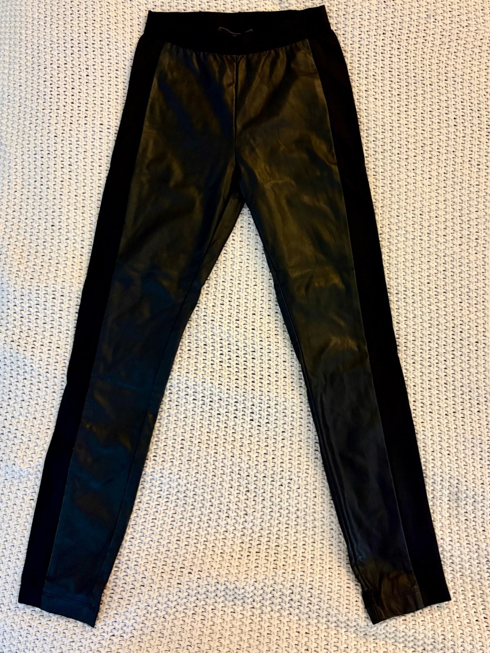 BCBGMaxAzria Women’s Black Faux Leather-Front Leggings Size XS